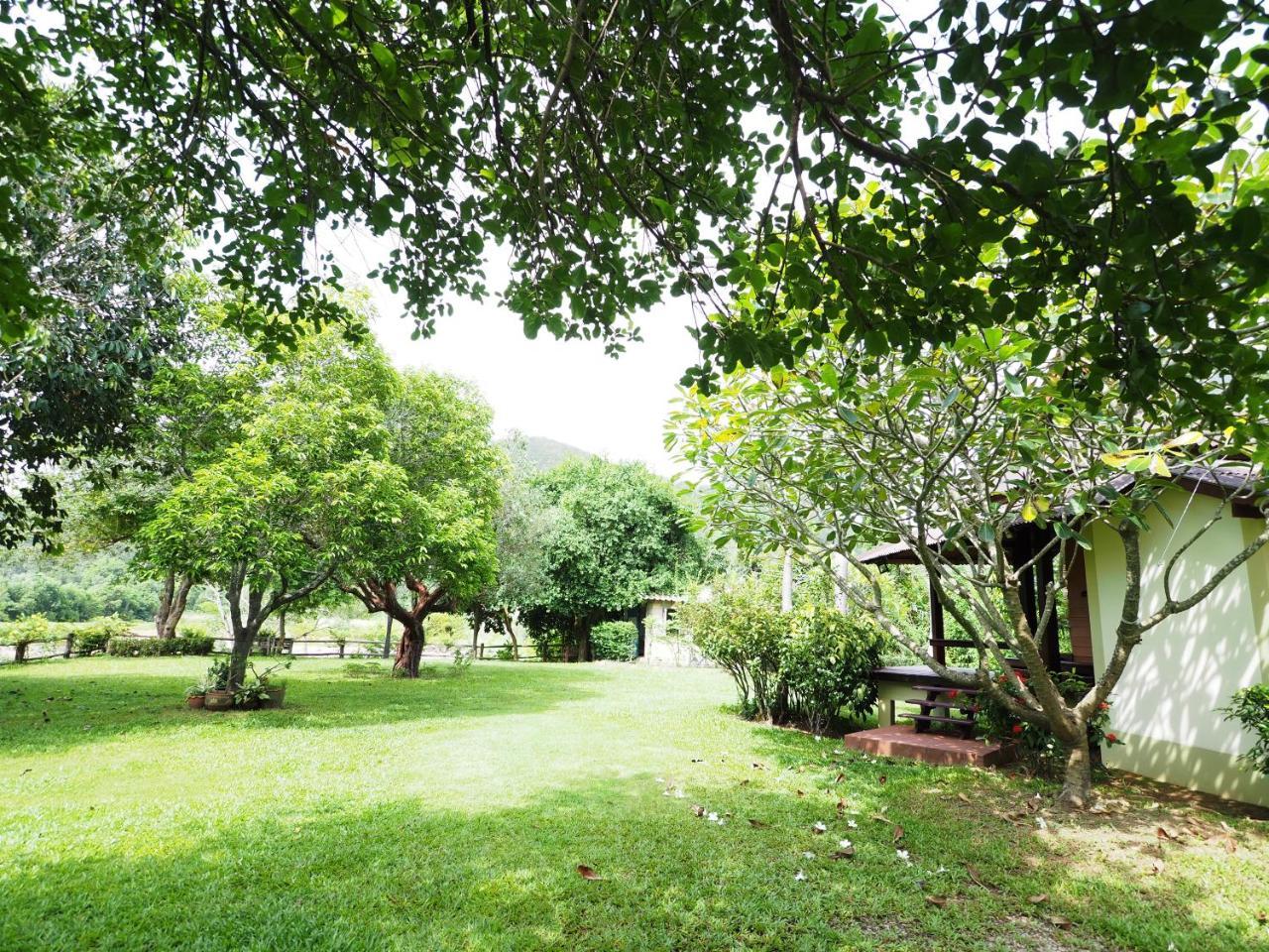 Baan Pun Sook Resort Chao Lao Beach Exterior foto